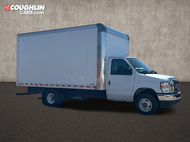 New 2025 Ford E-350 Cutaway - photo 3