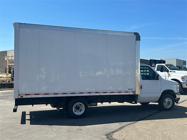 New 2025 Ford E-350 Cutaway - photo 5
