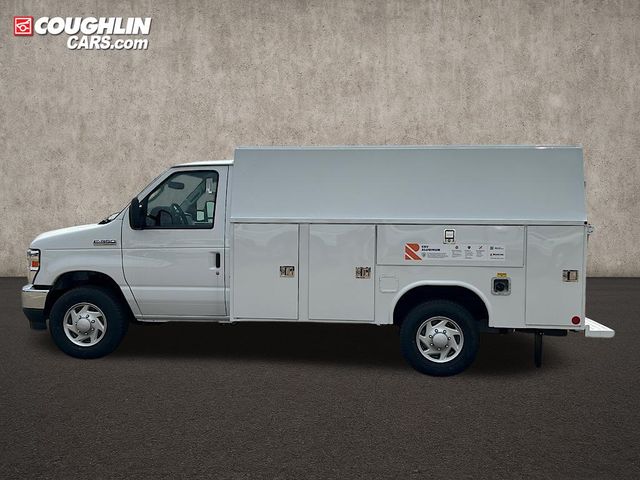New 2026 Ford E-350 Cutaway - photo 13