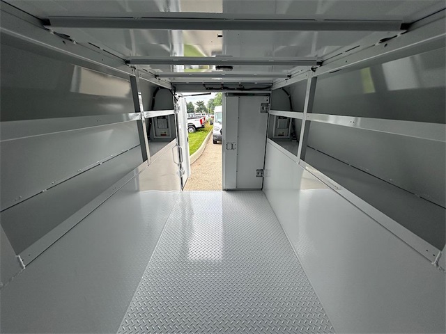 New 2026 Ford E-350 Cutaway - photo 22