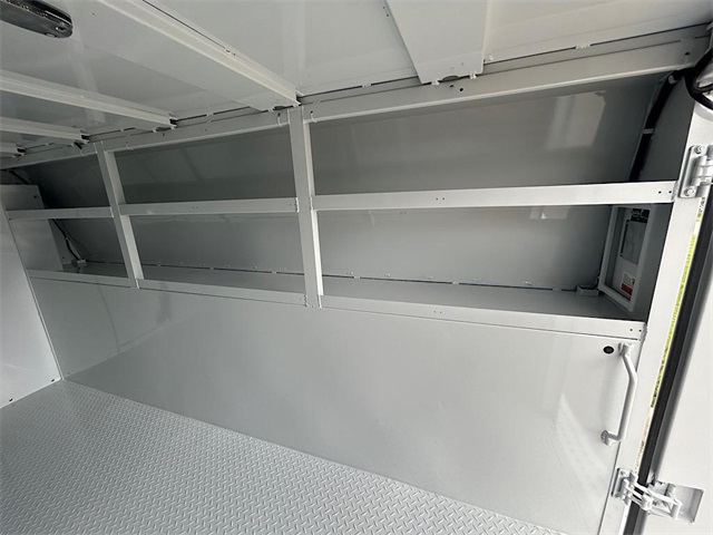 New 2026 Ford E-350 Cutaway - photo 23