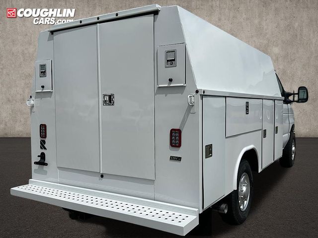 New 2026 Ford E-350 Cutaway - photo 4