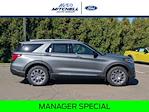New 2025 Ford Explorer Platinum thumbnail 2
