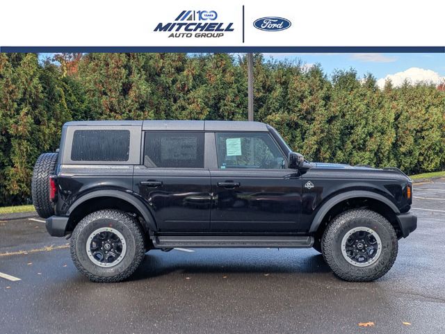 New 2025 Ford Bronco - photo 2