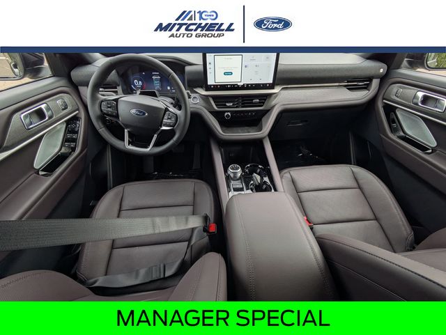New 2026 Ford Explorer Platinum - photo 31