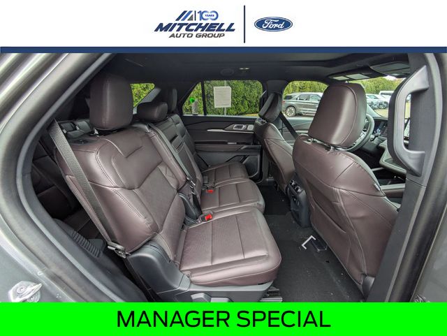 New 2026 Ford Explorer Platinum - photo 34