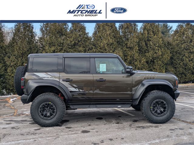 New 2025 Ford Bronco - photo 2