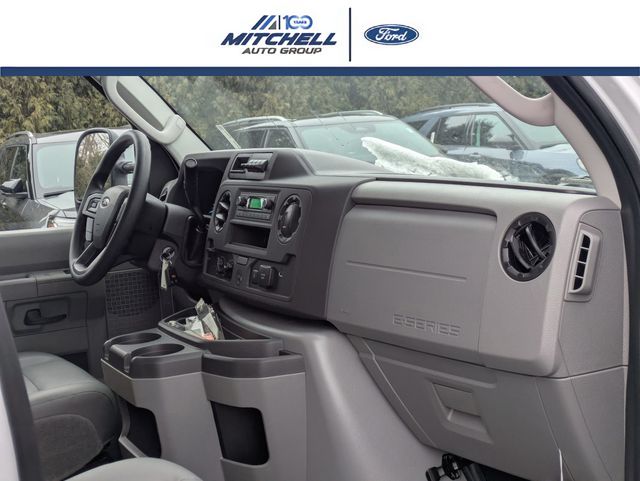 New 1996 Ford E-450 Cutaway - photo 25