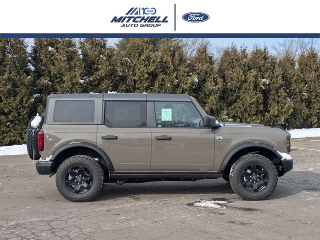 New 2025 Ford Bronco - photo 2