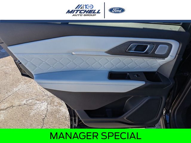 New 2026 Ford Explorer Platinum - photo 26