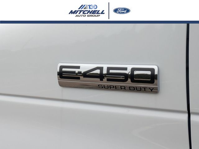 New 1996 Ford E-450 Cutaway - photo 28