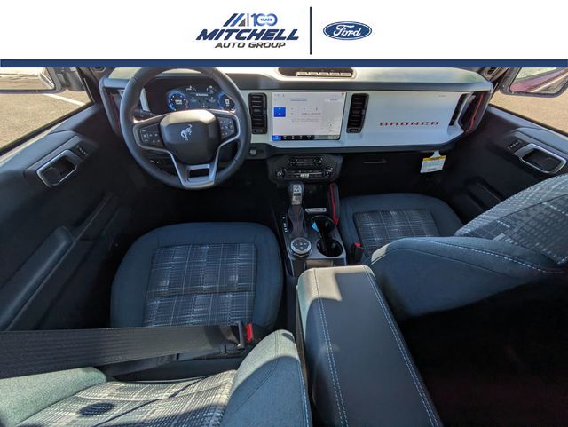New 2026 Ford Bronco Heritage - photo 29