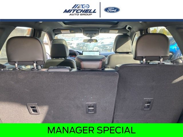 New 2025 Ford Escape Select - photo 32