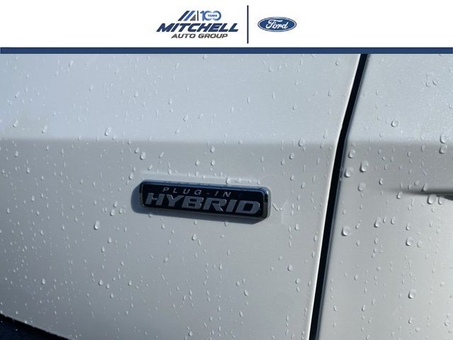 New 2025 Ford Escape Base - photo 7