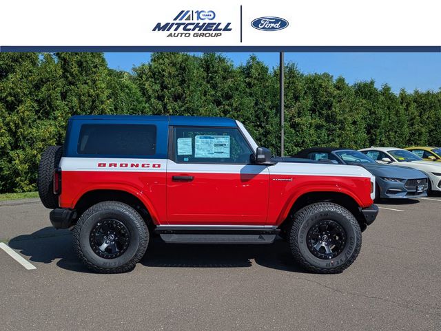 New 2025 Ford Bronco - photo 2