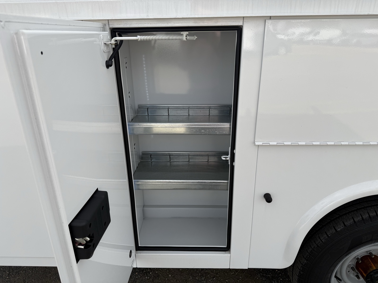 New 2025 Ford E-350 Cutaway - photo 10