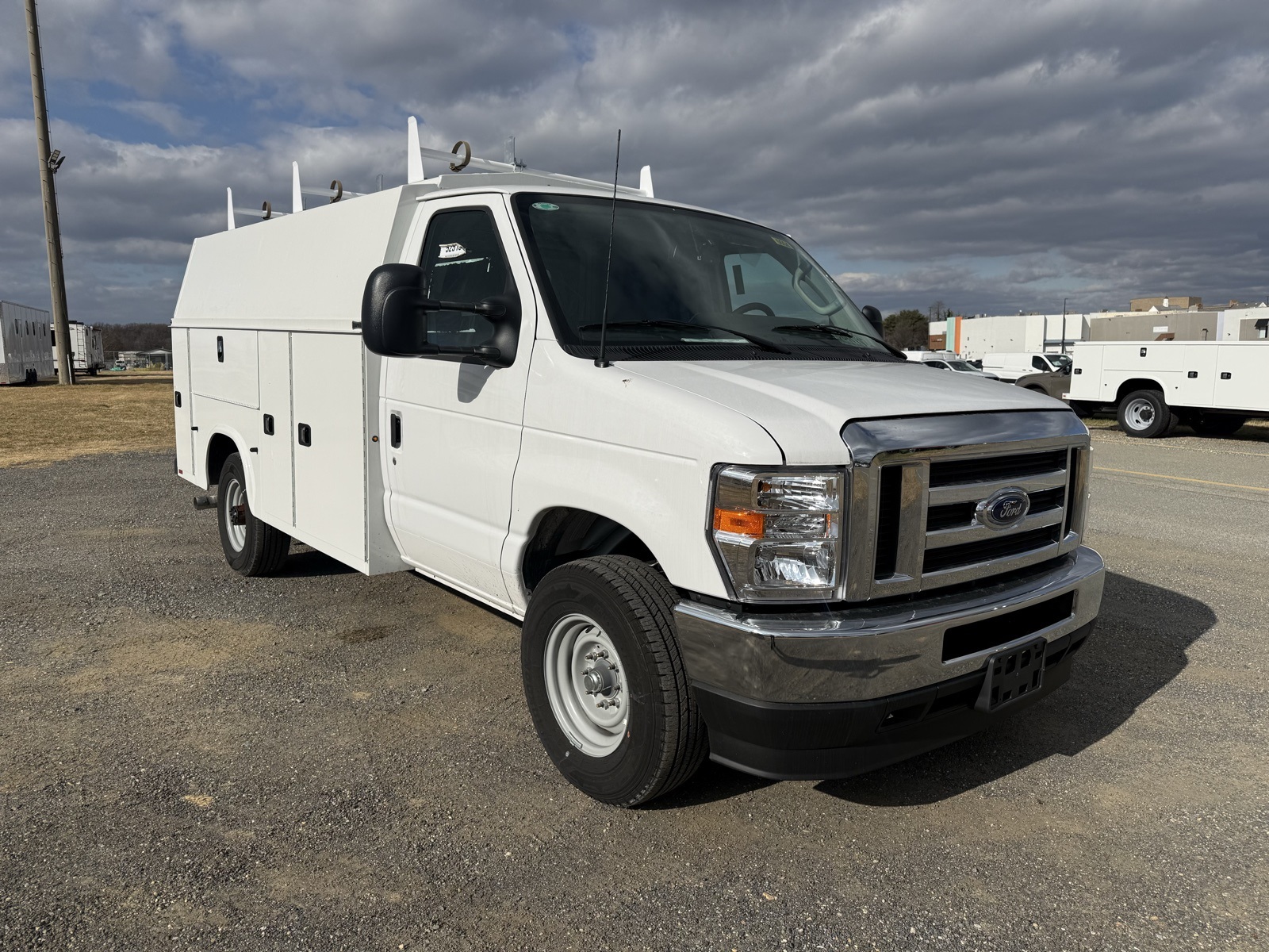 New 2025 Ford E-350 - photo 1