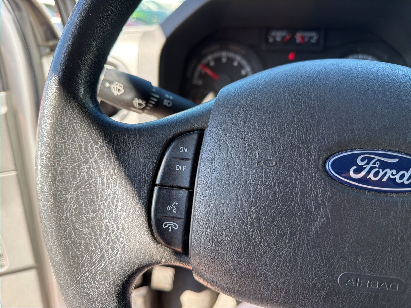 Used 2018 Ford E-450 Cutaway - photo 25