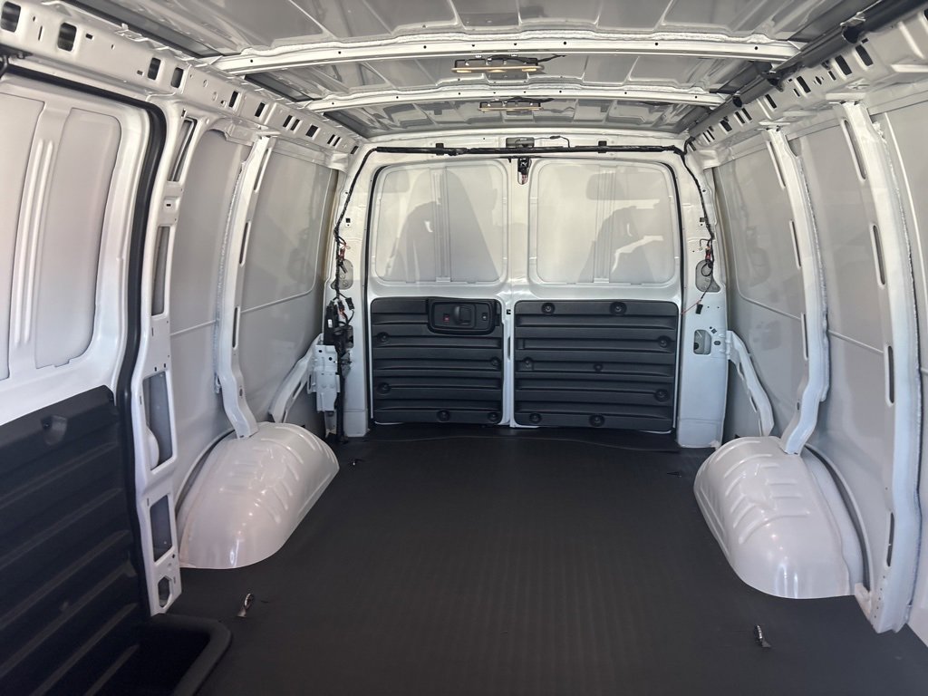 New 2025 Chevrolet Express 2500 Empty Cargo Van - photo 26