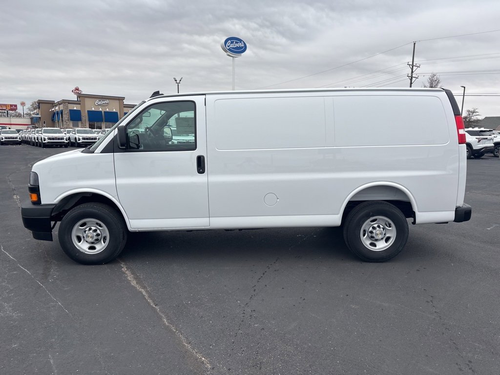 New 2025 Chevrolet Express 2500 Empty Cargo Van - photo 6