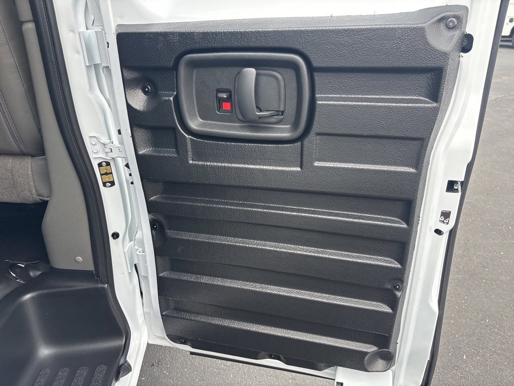 New 2025 Chevrolet Express 2500 Empty Cargo Van - photo 34