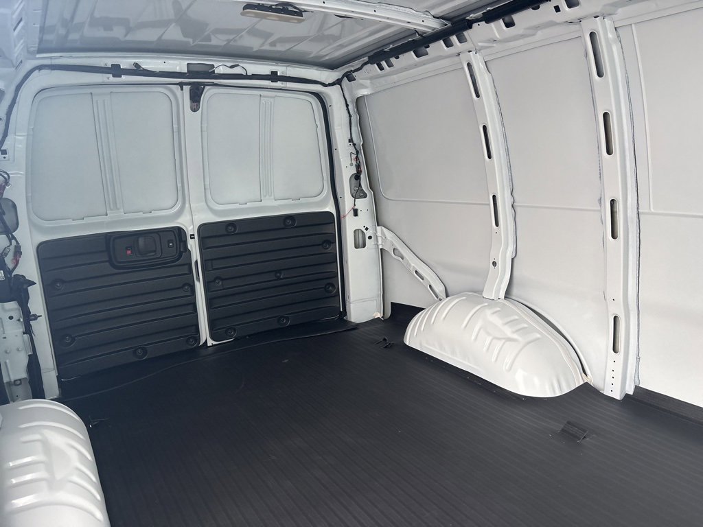 New 2025 Chevrolet Express 2500 Empty Cargo Van - photo 40