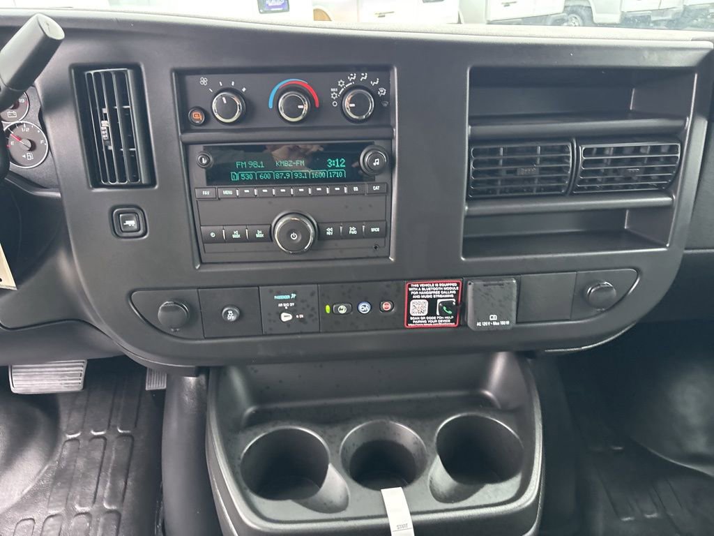 New 2025 Chevrolet Express 2500 Empty Cargo Van - photo 22