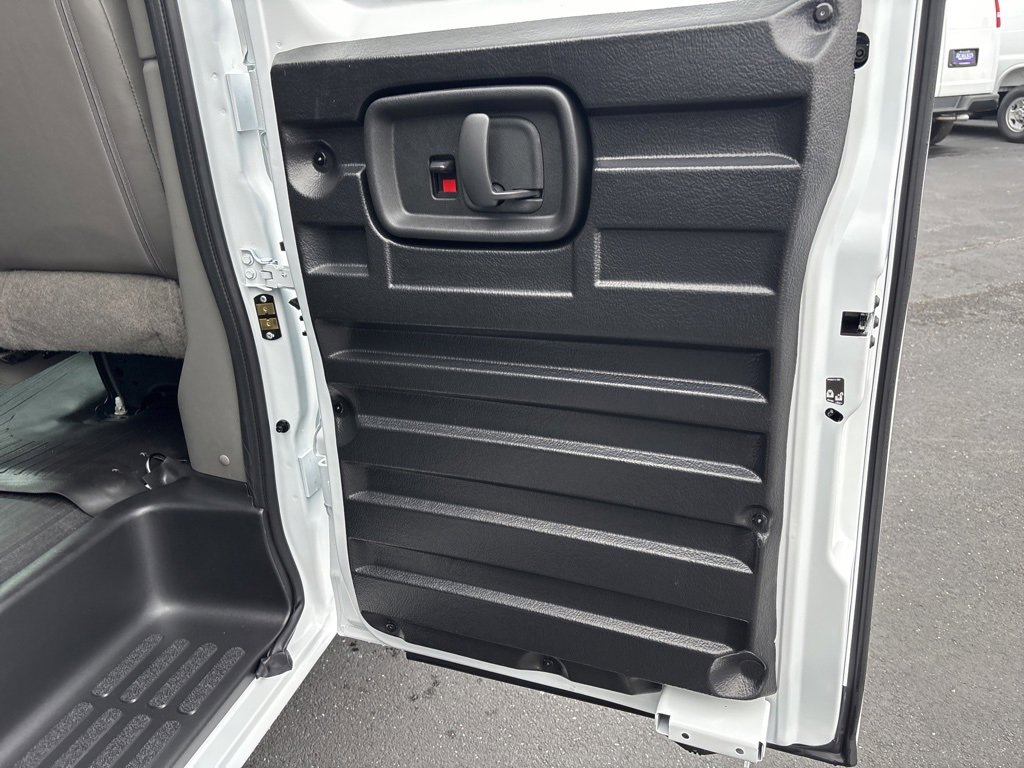 New 2025 Chevrolet Express 2500 Empty Cargo Van - photo 36