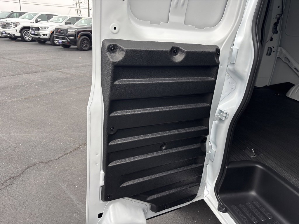 New 2025 Chevrolet Express 2500 Empty Cargo Van - photo 38