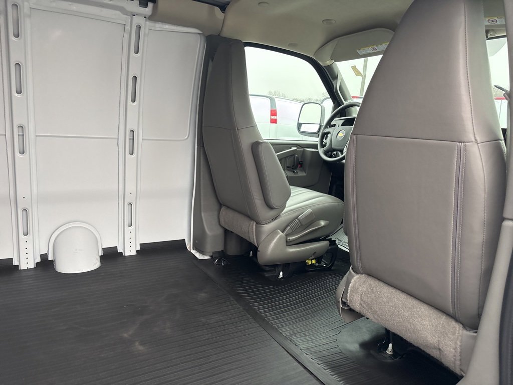 New 2025 Chevrolet Express 2500 Empty Cargo Van - photo 40