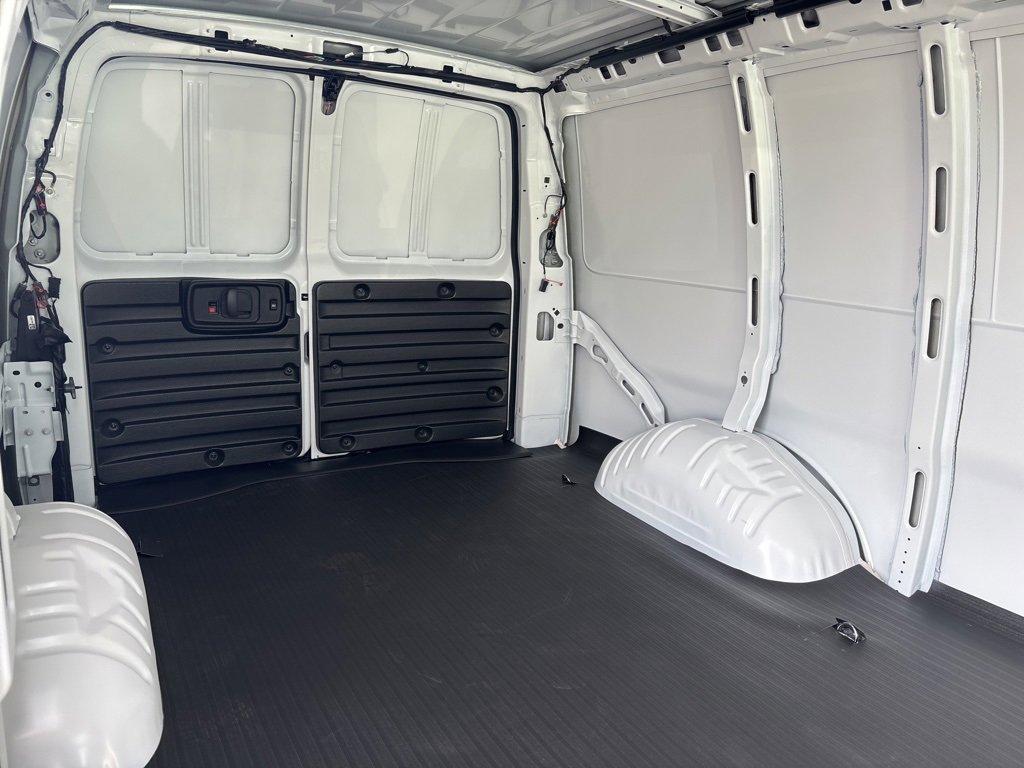 New 2025 Chevrolet Express 2500 Empty Cargo Van - photo 40