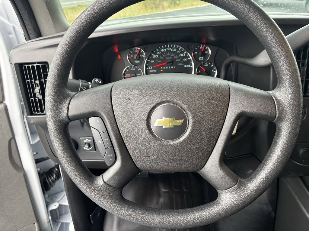 New 2025 Chevrolet Express 2500 Empty Cargo Van - photo 17