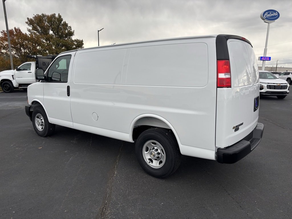 New 2025 Chevrolet Express 2500 Empty Cargo Van - photo 5