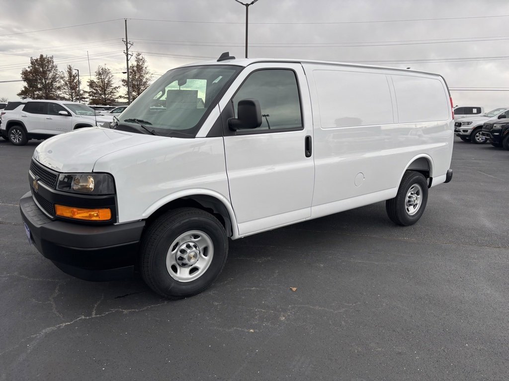 New 2025 Chevrolet Express 2500 Empty Cargo Van - photo 7