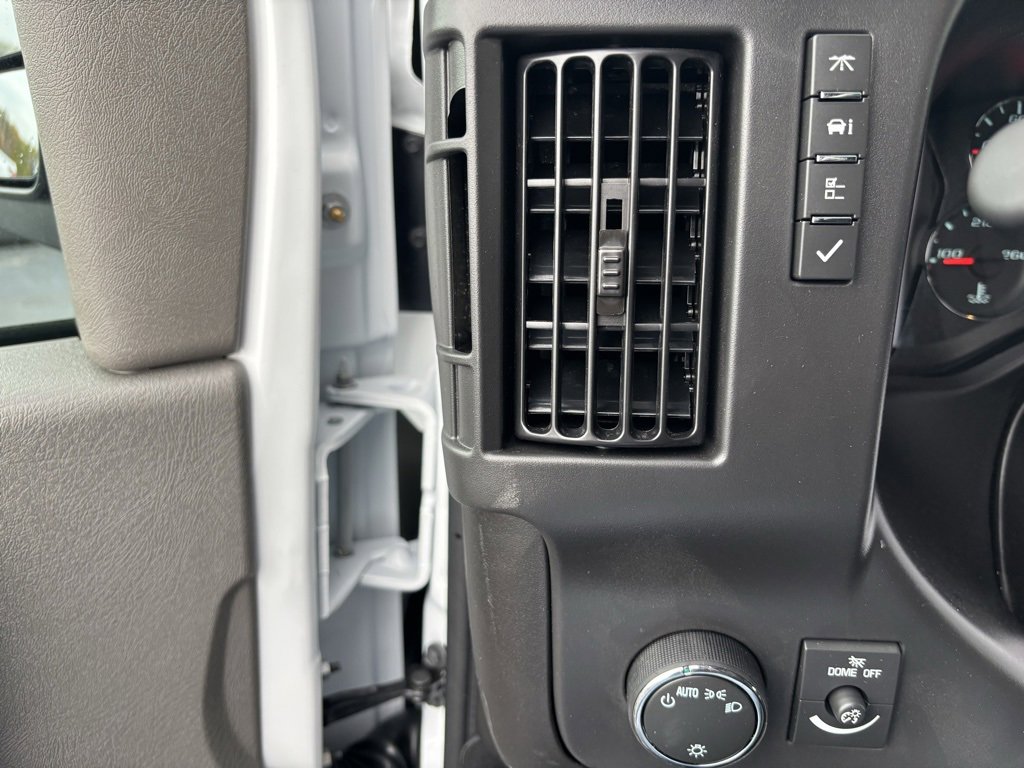 New 2025 Chevrolet Express 2500 Empty Cargo Van - photo 21
