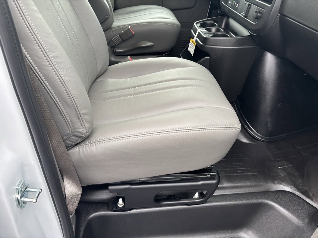 New 2025 Chevrolet Express 2500 Empty Cargo Van - photo 42