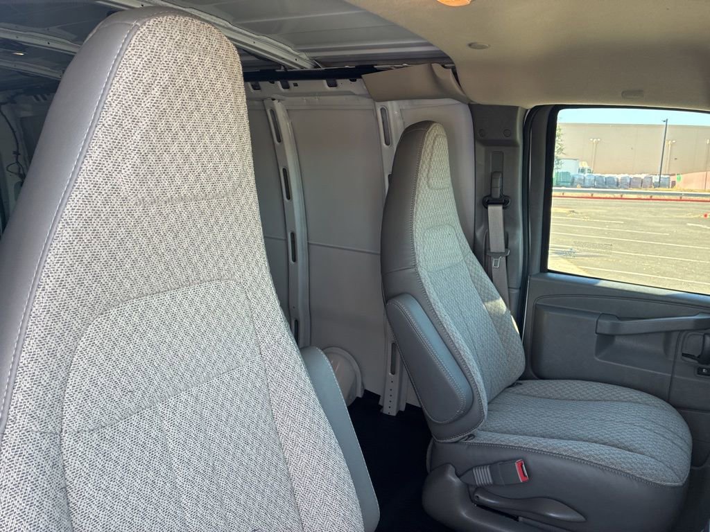 New 2026 Chevrolet Express 2500 Empty Cargo Van - photo 24