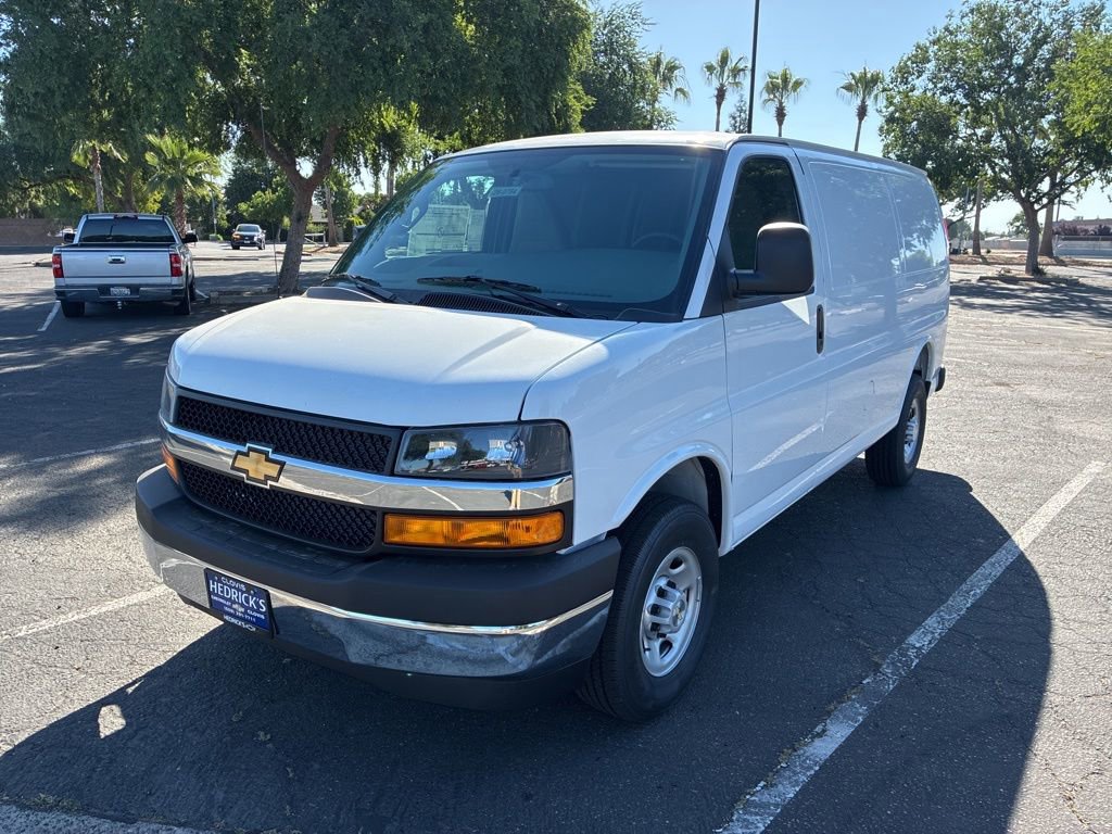 New 2026 Chevrolet Express 2500 Empty Cargo Van - photo 7
