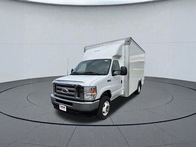 New 2025 Ford E-450 Cutaway - photo 7