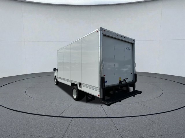 New 2025 Ford E-450 Cutaway - photo 6