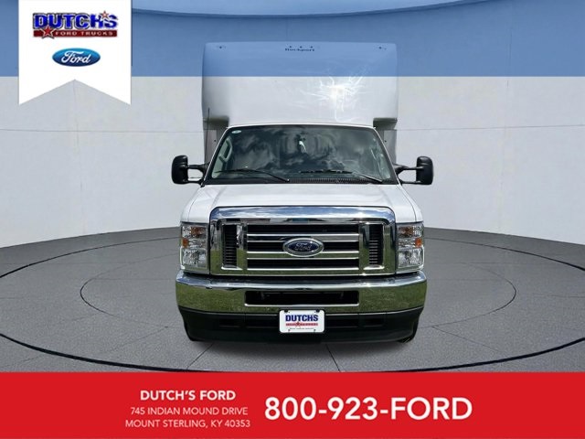 New 2025 Ford E-450 - photo 1