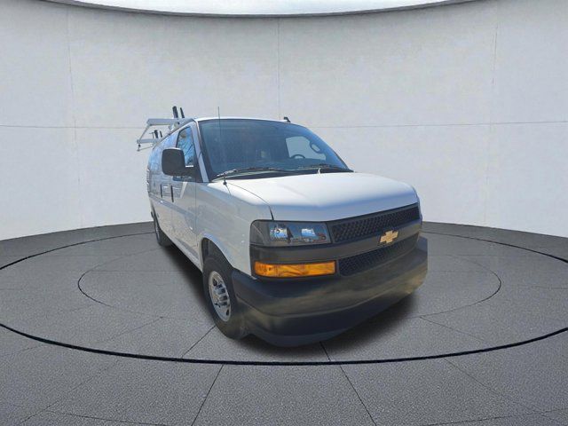 New 2025 Chevrolet Express 2500 Empty Cargo Van - photo 3