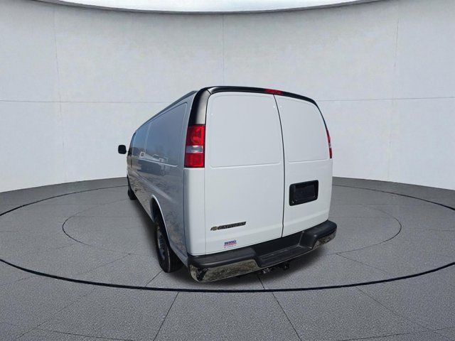 New 2025 Chevrolet Express 3500 Empty Cargo Van - photo 3