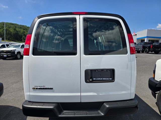New 2026 Chevrolet Express 2500 Empty Cargo Van - photo 4