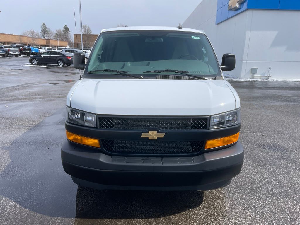 New 2025 Chevrolet Express 2500 - photo 1