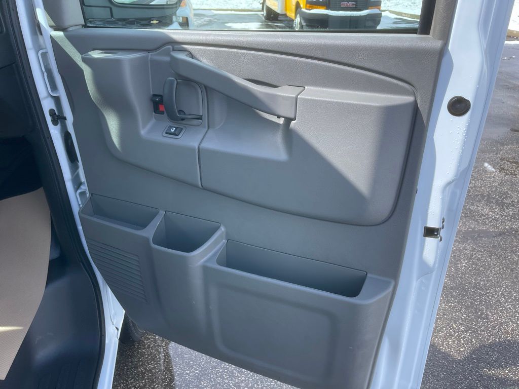 New 2025 Chevrolet Express 2500 Empty Cargo Van - photo 14