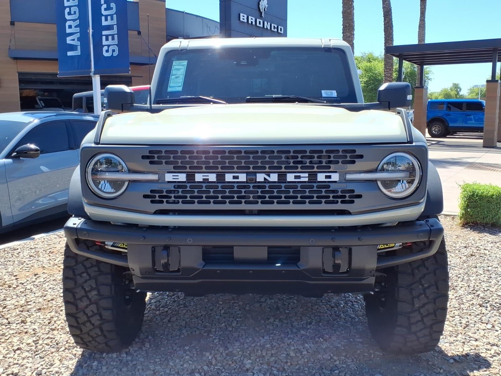 New 2025 Ford Bronco Badlands - photo 6