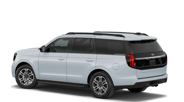 New 2026 Ford Expedition - photo 2