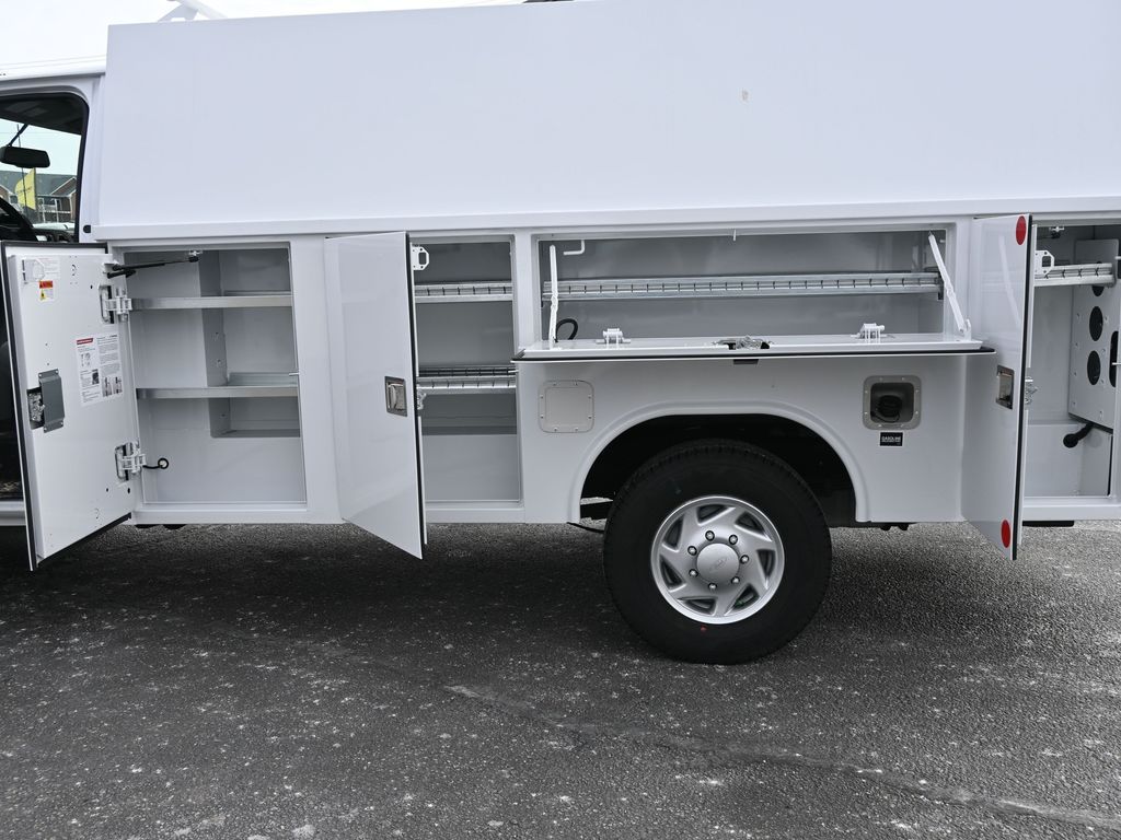 New 2025 Ford E-350 Cutaway - photo 3