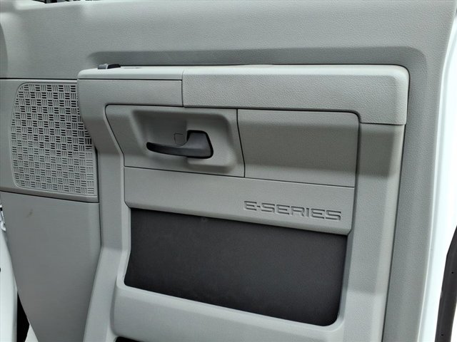 New 2026 Ford E-350 Cutaway - photo 8